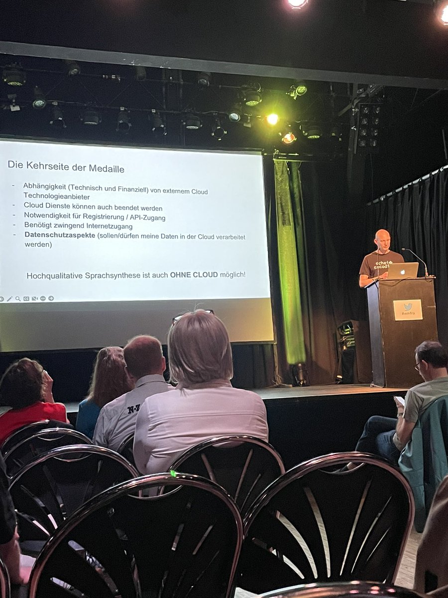 mona szyperski tweet media