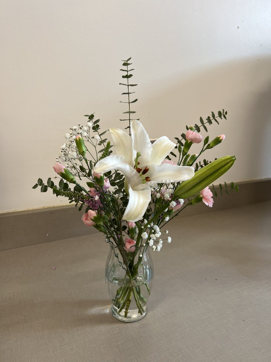 WillowSpringFFA's tweet photo. Here is a few of the beautiful floral arrangements made by Hort 2 students today. https://t.co/qOyx1RL91g