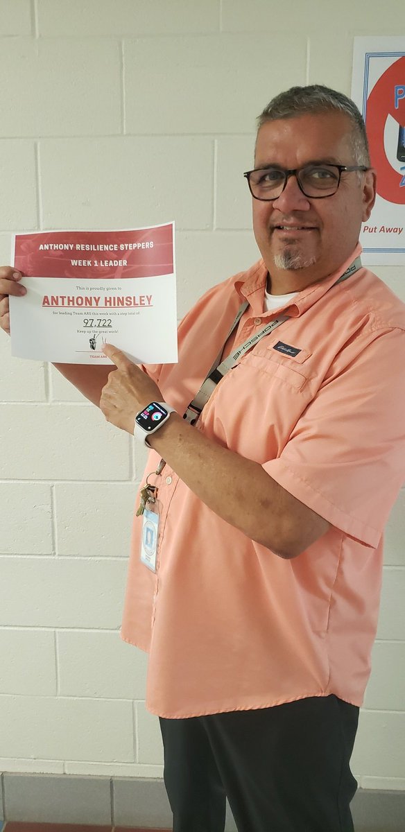 DeLaTorreJ17's tweet photo. Our Team Anthony Resilience Steppers leader for Week 1 of the "Walk the Walk" team challenge, Mr. Hinsley! #walkthewalk #steppinitup #teamARS #puttinginthework https://t.co/IAEWgYuH2D