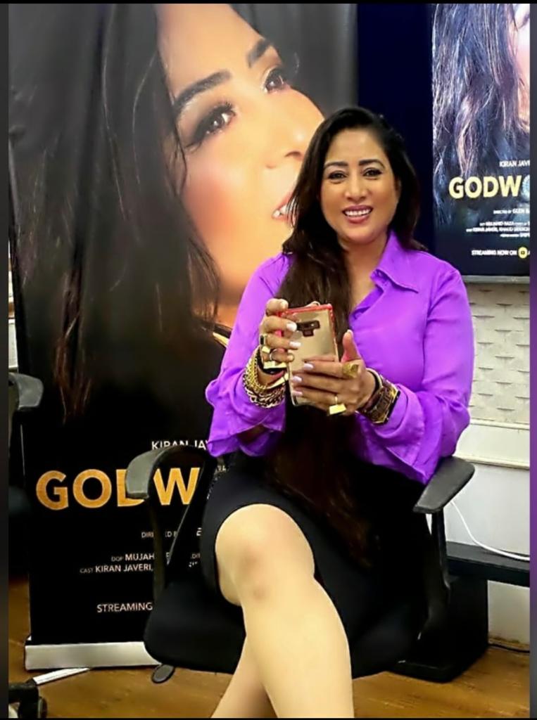 Promotions!!!! Watch Jo Jeeta Wohi Sikander Girl KIRAN JAVERI’S Award Winning Performance in Glen Barrettos #GODWOMAN Watch now - youtu.be/yS2QznmIFPA STREAMING -Youtube /@rokibshinin Directed @GlenBarretto1 @zaverikiran9 @AnnshShekhawat #KhalidSiddiqui