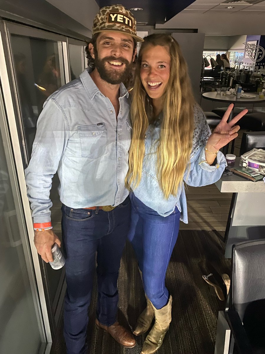 ThomasRhett's tweet photo. Voice lost- ✅
All the merch-✅
Heard 22 in the rain-✅
Inspired to play a 4 hour show-✅
4 hours of sleep-✅
Worth it.
@taylorswift13 
#TSTheErasTour #nashvilletstheerastour https://t.co/RvauskU1T3
