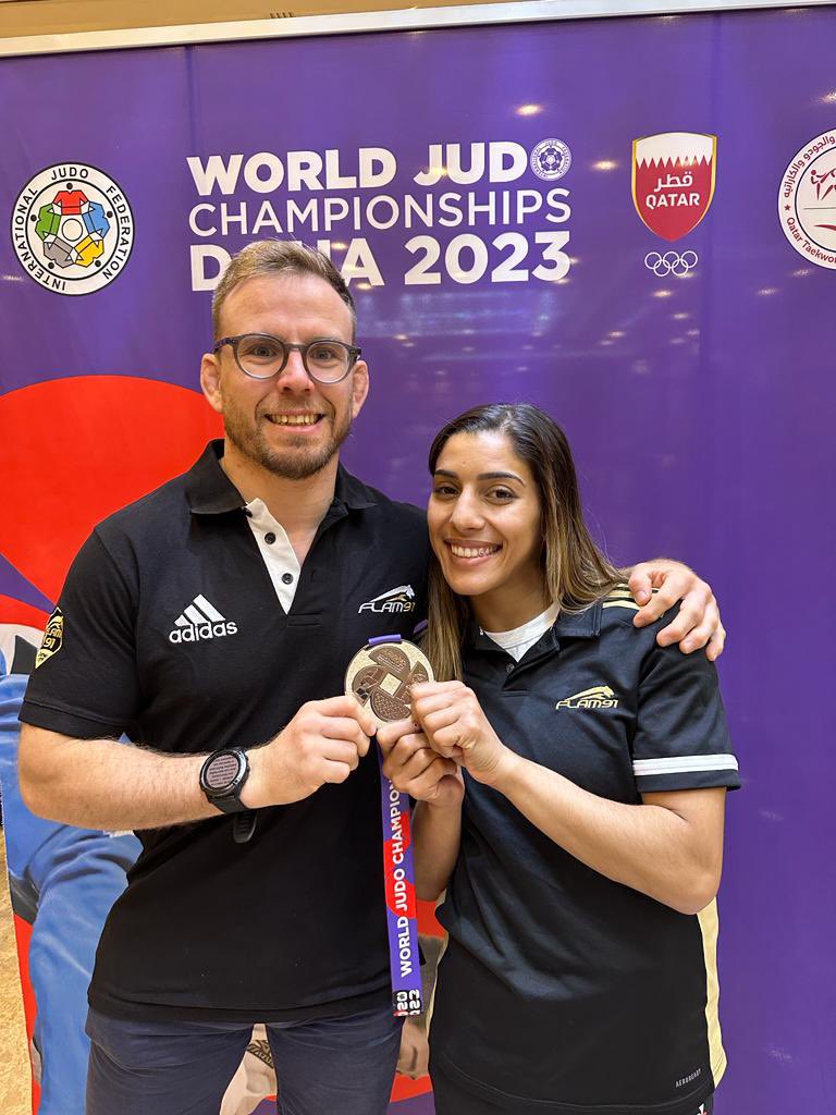 Pour sa première médaille mondiale, Shirine Boukli s’offre une magnifique médaille d’argent ! 🥳🥈 #WorldChampionships  #judo
