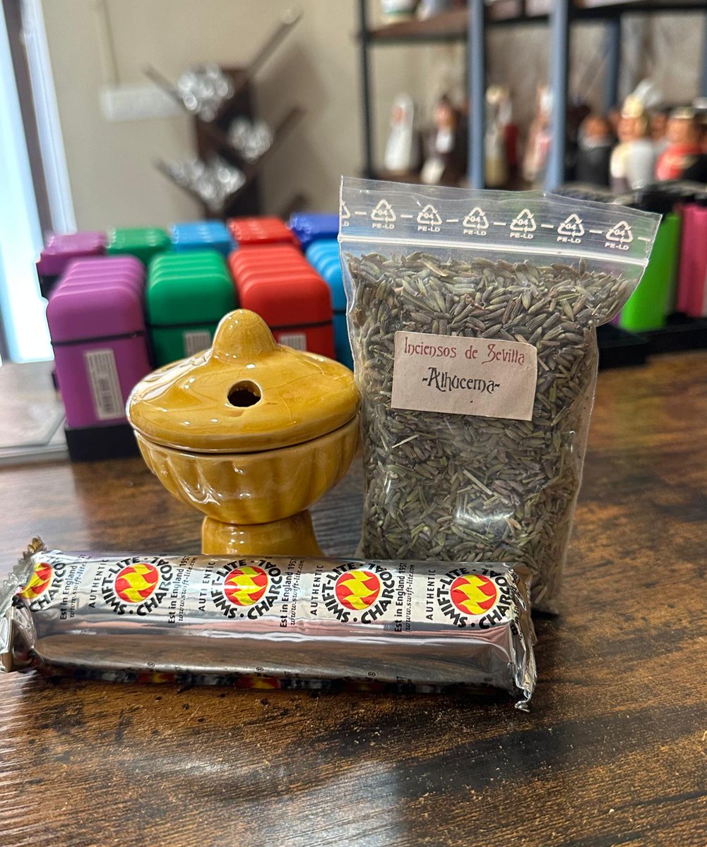 #LaTabernaDelSpace56 trae un sorteazo, como siempre, de la mano de <a href="/inciensosdesevi/">Inciensos de Sevilla</a> 
•Alhaucema + pastillas + incensario•
¿Cómo conseguirlo?👇🏽
1️⃣ Sigue <a href="/inciensosdesevi/">Inciensos de Sevilla</a> y a nosotros
2️⃣ Rt este tuit y menciona a un amigo 
¡Ganador el miércoles!