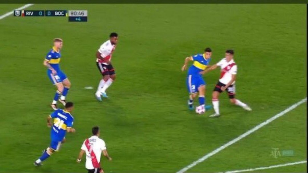 _JugadorNro12's tweet photo. "River ganó a lo River" https://t.co/SARbcALKqF