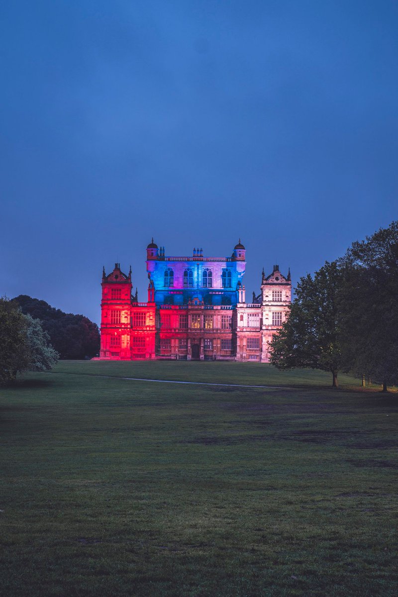 In celebration of the Coronation of King Charles III 👑 we have lit up the Hall red, white & blue, this weekend! 🇬🇧🙌 We hope everyone's enjoyed a wonderful bank holiday! 🇬🇧🍰🙌 📸 @tomoprice