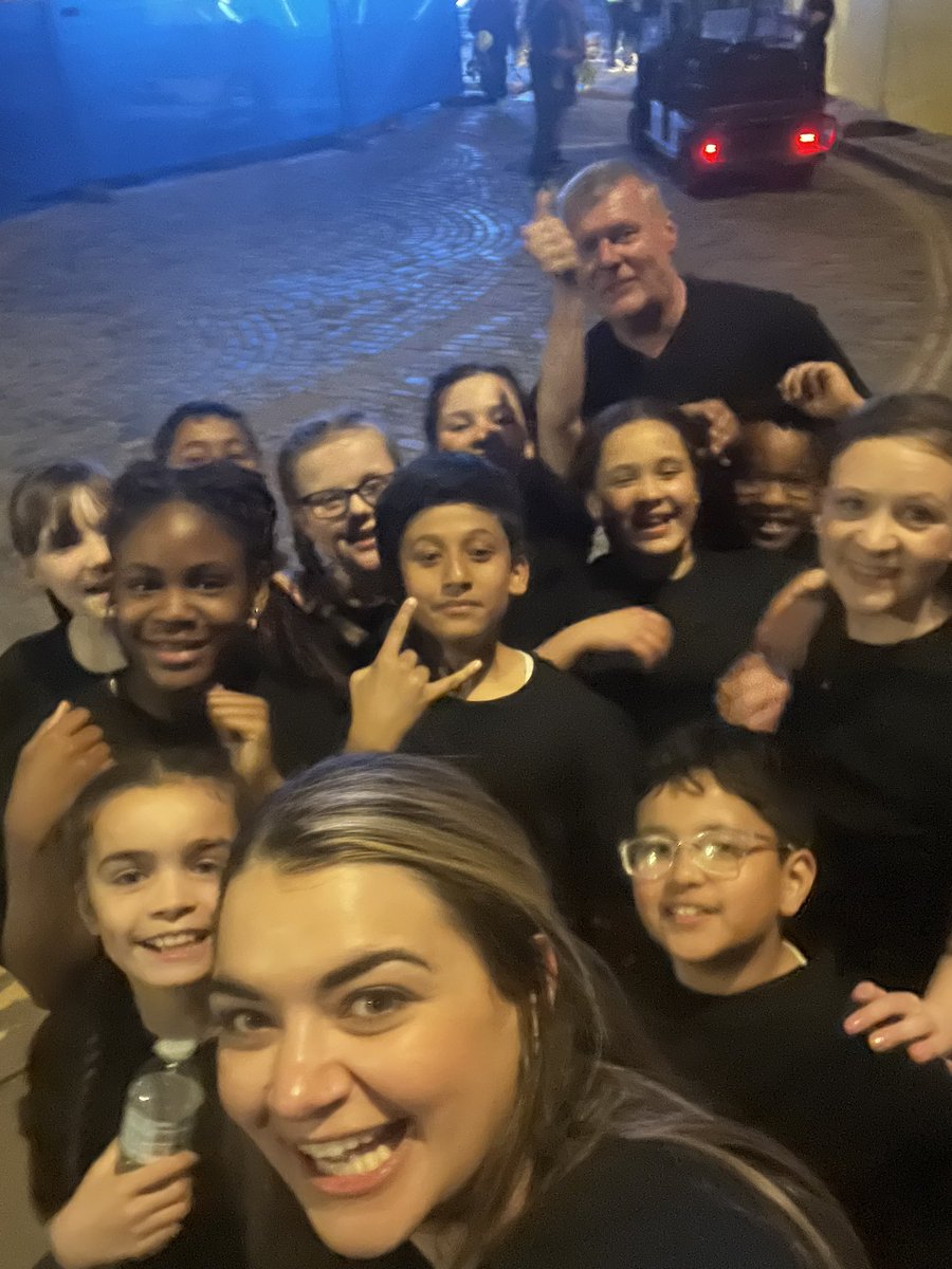 Phoenix Curriculum tweet media