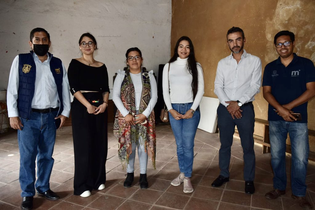 SeculMorelia's tweet photo. ✨ La Secretaría de Cultura de Morelia encabezada por Fátima Chávez Alcaraz se suma a las solicitudes y necesidades de las Tenencias, por ello este día junto con Guadalupe Posas Flores, jefa de Tenencia de Capula, se dio a conocer las clases de Ballet Folklórico. https://t.co/P3j5jdXa5w