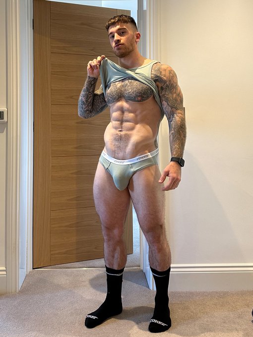 Birthday Promo now on, let&rsquo;s celebrate 😜⬇️ https://t.co/6Qp3pwKGB5 https://t.co/K2lCFHI0Oa