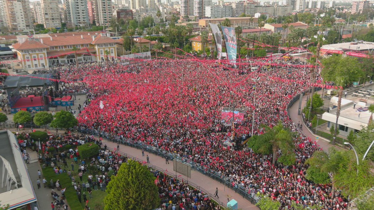 13. Cumhurbaşkanımız Kemal Kılıçdaroğlu'nu bağrına basan Adanalı hemşerilerimize minnet ve şükran duygumuzu ifade ediyoruz.

14 Mayıs'ta Adana'da Hak, Hukuk, Adalet rüzgarı esecek!