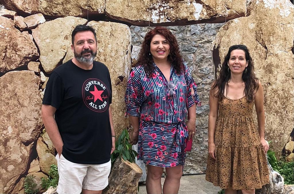 elPiArta's tweet photo. @elPiArta volem donar les gràcies a @AlternativaArta  i @ainacomasdelgad  per la feina i implicació amb Artà i la Colònia durant aquests anys.
La política ha de ser això, acordar i discutir, amb idees pròpies, però sempre des del respecte i el be comú.
Vos trobarem a faltar. https://t.co/770ECdinug