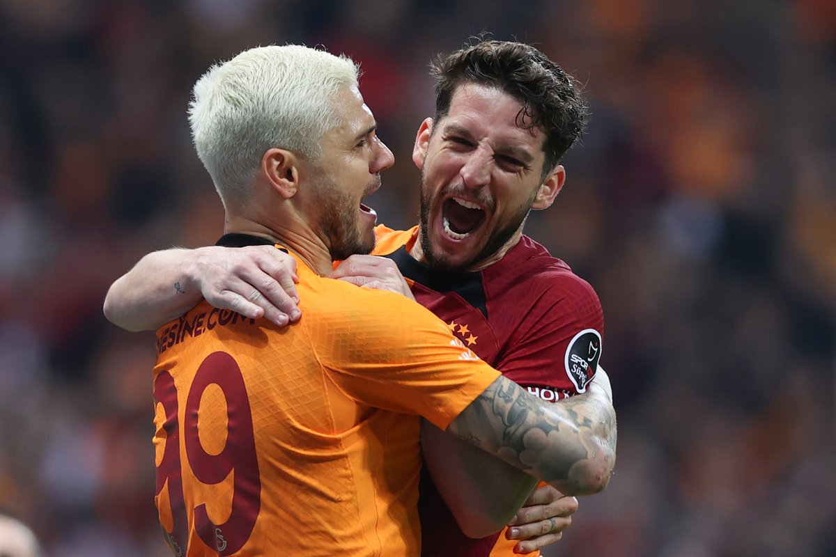webaslan's tweet photo. Anlık rüyalar😎 https://t.co/fLKnKCgsfC