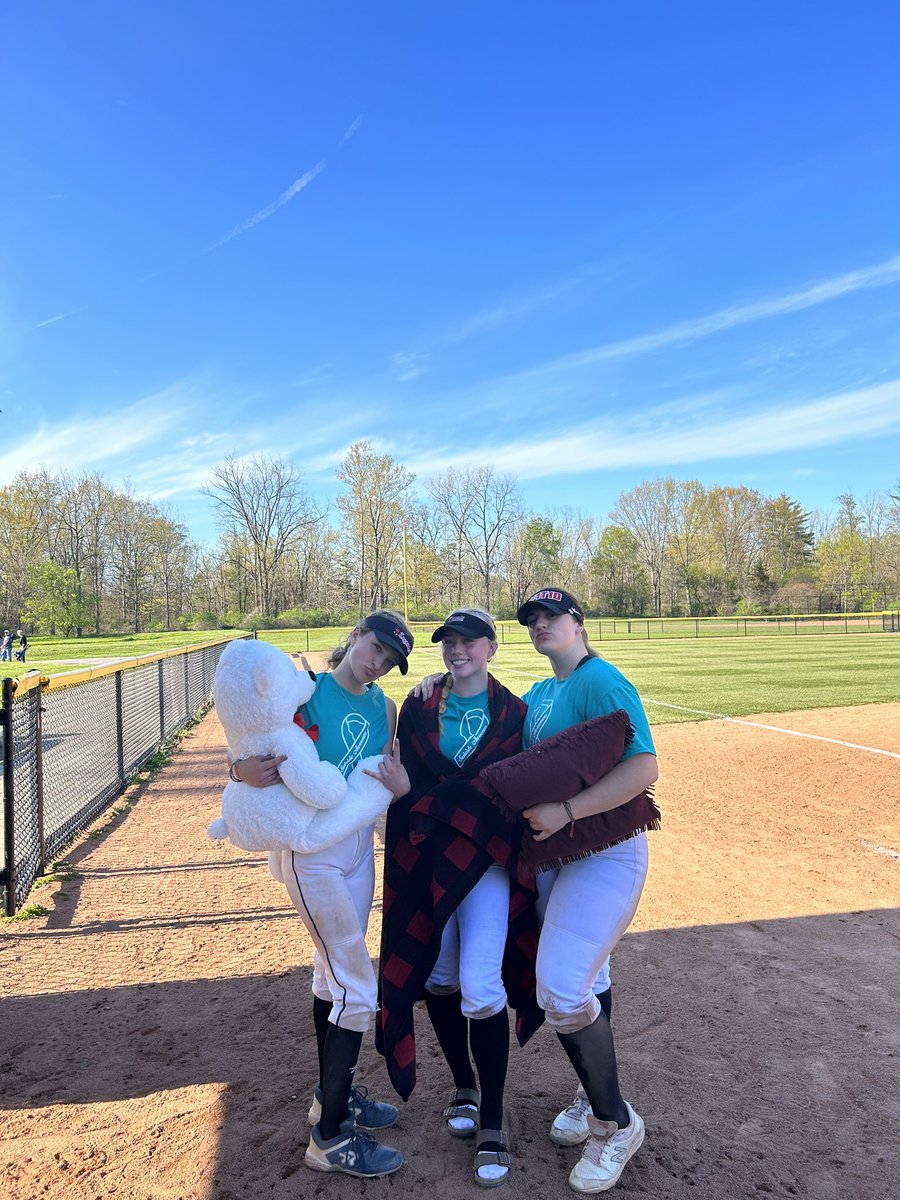 LancasterHS Softball tweet media