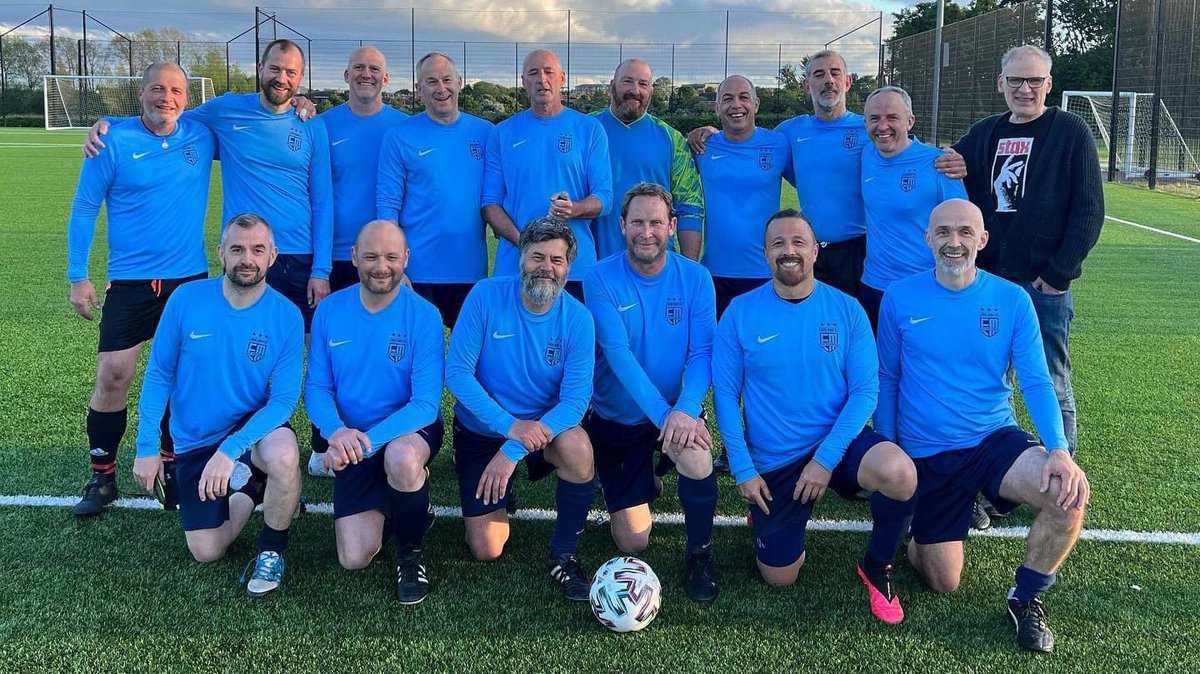 andyppurnell's tweet photo. My team (Easton Monday)won Bristol Corinthians League Over 50's Div 1 title yesterday. We remain unbeaten since forming two seasons ago. Thanks to all those who helped, you've made this old player very proud indeed. Cheers!
P8 W7 D1 L0 F43 A12 https://t.co/TNdqHRsec1