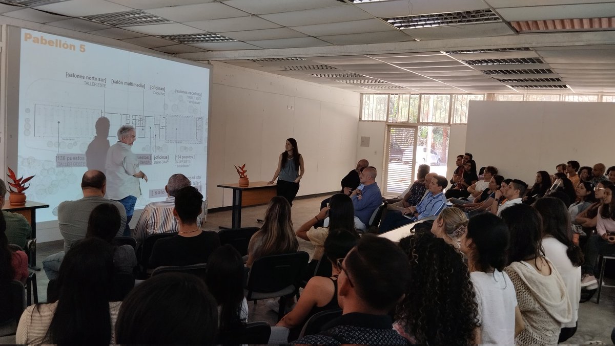 Aliz Mena tweet media