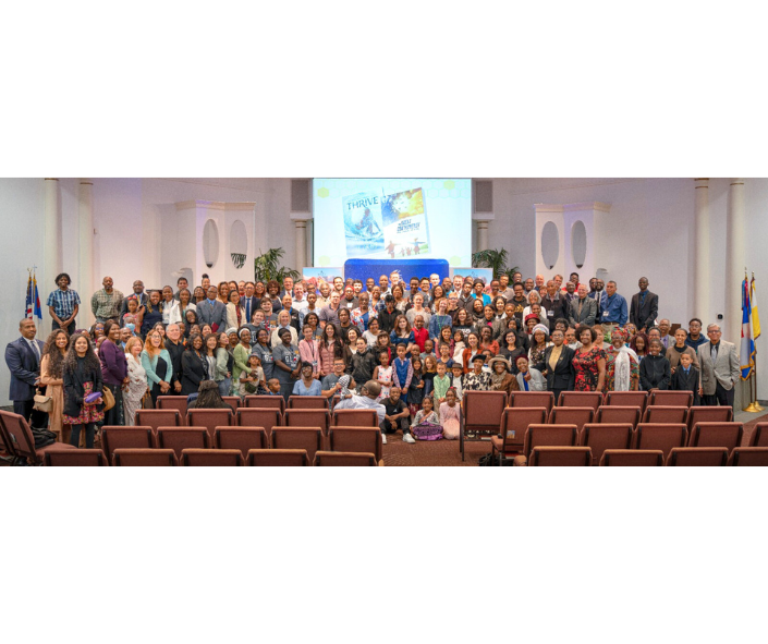 StreamsofLight_'s tweet photo. Thank you to our recent mission trip host churches who opened their doors! Together, we distributed thousands of books and collected hundreds of Bible study contacts in your cities of #Detroit and #Houston. Praise God for all that was accomplished!
#StreamsofLight #OneBook2026 https://t.co/ehGcslV16L