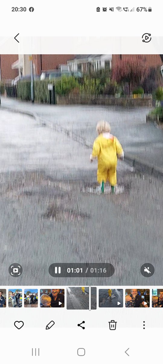 Stimpy33378482's tweet photo. @StaffordshireCC if you live on Gateway Ave ST5 and the potholes are a playground for kids splashing in puddles and cars are now driving on the wrong side of the road to avoid them. https://t.co/vtjJvWjiEN