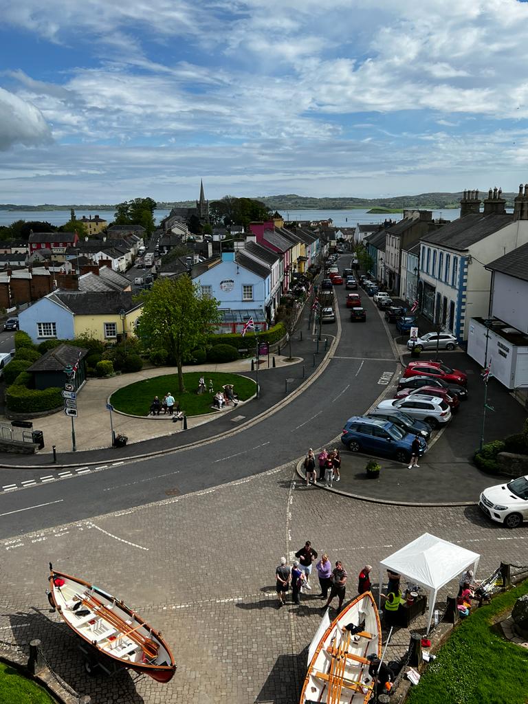 magikalmelissa's tweet photo. What a beautiful day in all respects!despite a ⚡⛈️forecast, the🌞shone and it stayed dry for our Abseil fundraiser!Blown away by people's generosity 🙏our current total is £2000& rising. #rowing #skiffs #killyleagh #castles #countydown @WeatherCee @hagan_utv @KillyleaghCRC https://t.co/31cC8scsS7