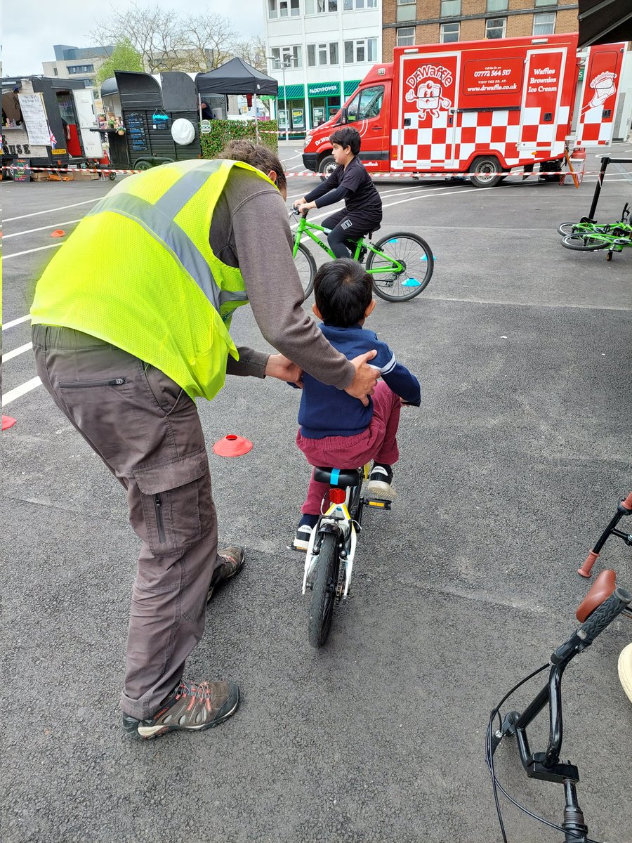 SGCyclingHub's tweet photo. We had a fabulous day the bikes were in use all afternoon. We had queues! At least 2 learned to ride. These photos don't do it justice, taken while we were quiet before the official start. #BeginnerBiking #FunSkills #cycling #happyStaff https://t.co/zFWF9a6siV