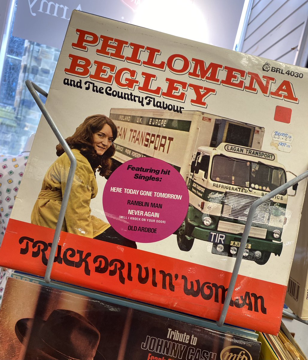 nigel_canham's tweet photo. Found you a mighty fine bit of vinyl for that deck when you get it @weekdayworker https://t.co/RrGdpaMQ3R