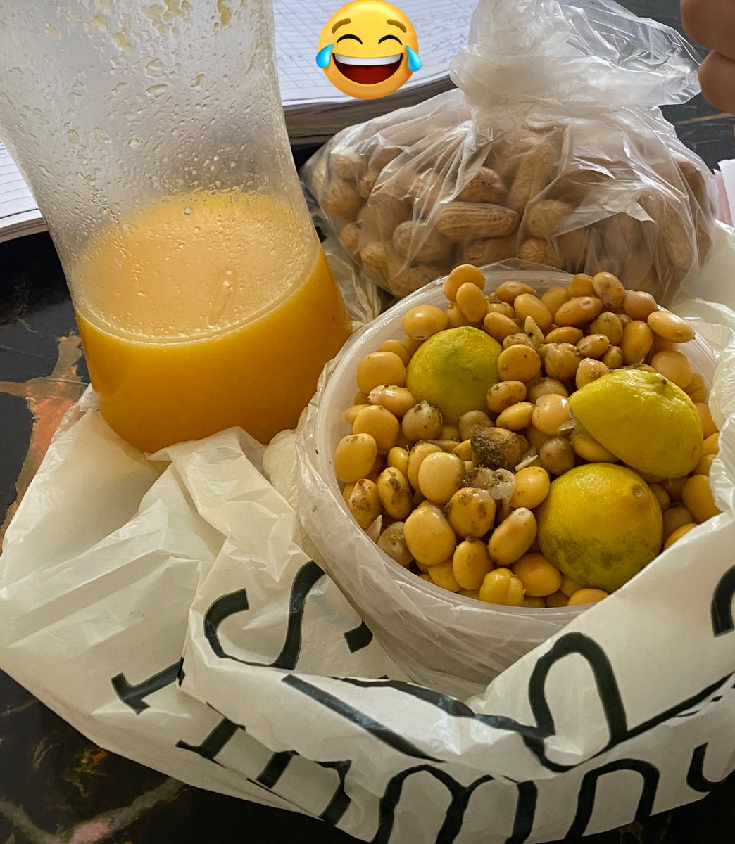 Hadeershiha's tweet photo. معاهده السلام بتاعتي النهارده وكل يوم ان شاء الله 😂😂😂😂💔 https://t.co/Q1BzCqDRb9