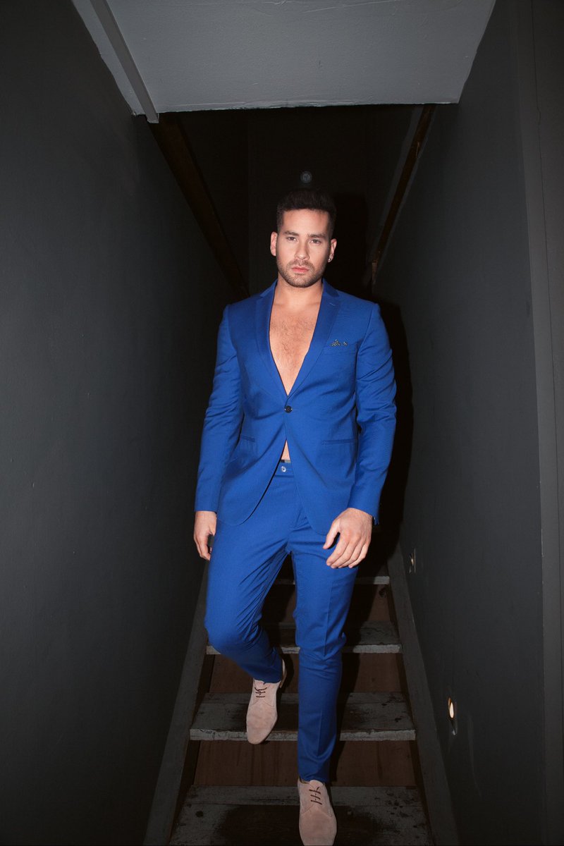 imriziv's tweet photo. Israel Calling 2023
#Eurovision #IsraelCalling
@Eurovision https://t.co/oAkRW8Z7X0