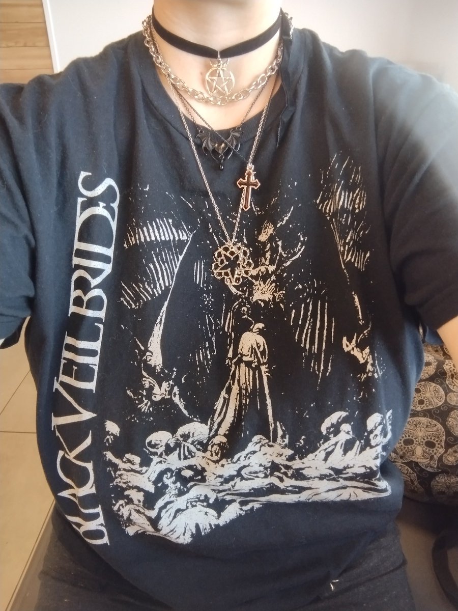 MeganEHarmon's tweet photo. Wearing The Mourning Devil, Better Angels, The Night, Giving it all. @NeverTakeitOff @andyblack #nevertakeitoff #ntio #andyblack 🤍🖤 https://t.co/lQV1KbpMz0