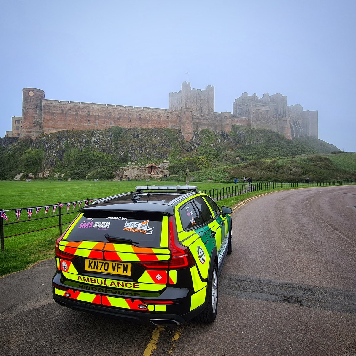 A weekend of volunteering for our team across the north of our region.

Thanks to @Smarterm3tering and @gas_emergency_uk

#volunteer #charity #thebighelpout #bamburgh #thelastkingdom #bebbanburg #northumberland #northeastengland  #northumberlandcoast @volvocaruk @jeanettegriggs