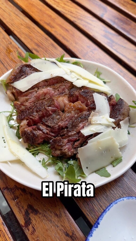 The Burger List tweet media