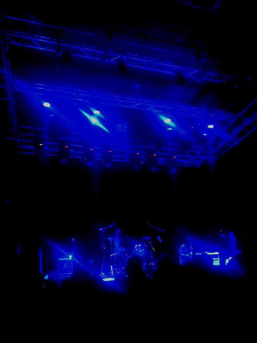 BunburyFergal's tweet image. Next up Otoboke Beaver!
#otobokebeaver #buttonfactory #punkrock