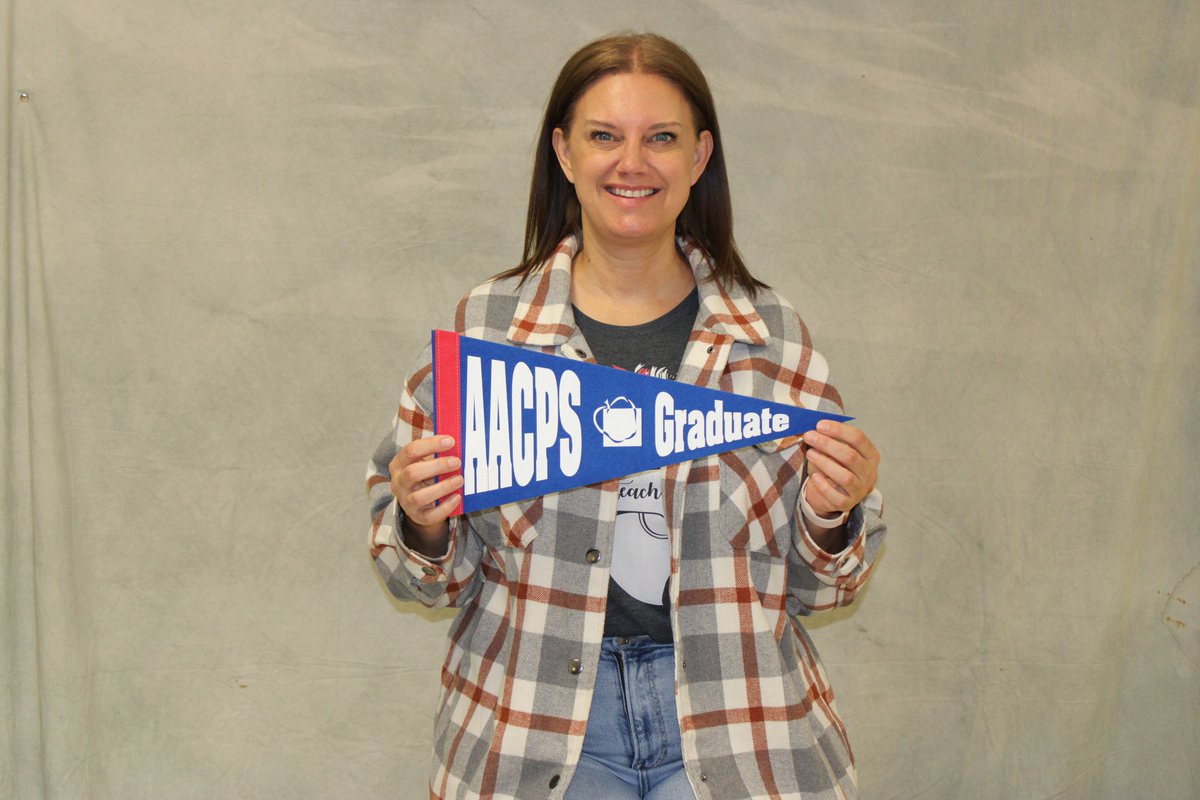 Our 8th Grade ELA Teacher Ms. Britt is a #ProudAACPSGrad. She attended Hilltop ES, Point Pleasant ES, Severn River Junior High, Marley Junior High School, and Glen Burnie Senior High School. <a href="/AACountySchools/">AACPS</a> #AACPSFamily