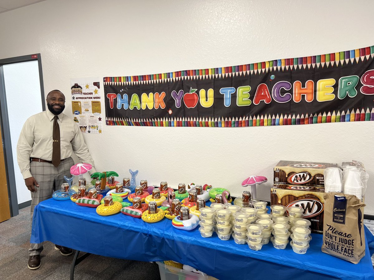 LehighMiddle's tweet photo. Thanks to a generous donation from @culvers, we were able to treat our phenomenal teachers to root beer floats today! 

#Bruins #LehighMiddle #teacherappreciationweek https://t.co/zneQDiO80W