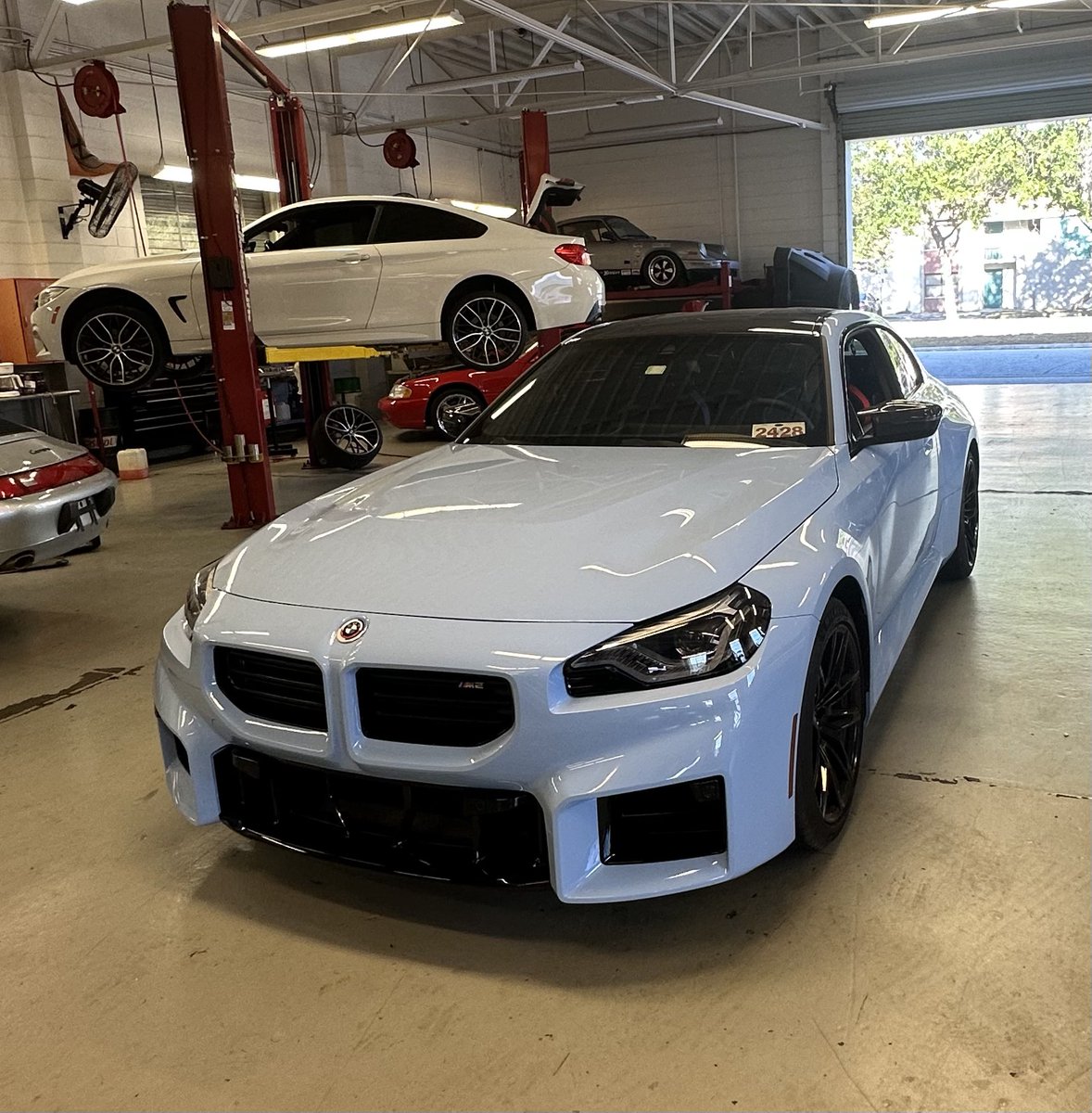 TechRivas's tweet image. Installed a short shifter on this brand new m2. Honestly think it’s ugly.