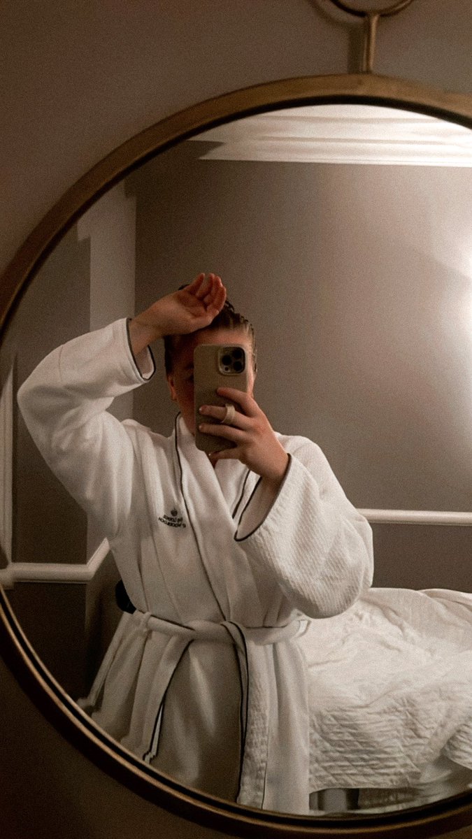 If lost, return to <a href="/lodgeatwoodloch/">Lodge at Woodloch</a> 🌲🧘🏼‍♀️🌞👙 🌊 read about our stay, here: beingsummershores.com/blog/things-to… 

#ad #thelodgeatwoodloch #woodloch #mywoodlochstory #wellnesstravel #getaway