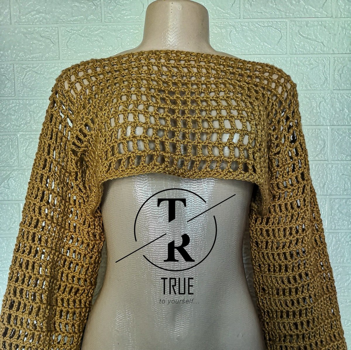 true_zw's tweet photo. Got this done for a client who wanted a mesh sweater she'd seen on pinterest....This was the end result&amp;she loved it💙.. Send in your custom orders for a quote...

#magicmaker #handmade #true 💙 https://t.co/6E2rHYBUMR