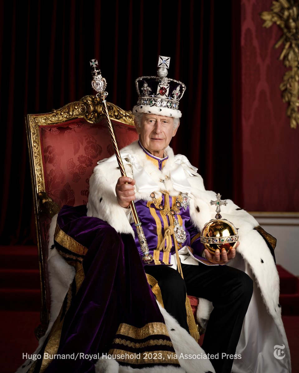 nytimes's tweet photo. As King Charles III was crowned on Saturday, Hugo Burnand, a British photographer, waited in Buckingham Palace’s Throne Room for the most important moment of his career: the official portraits of the monarch. He had just minutes to take the photo. https://t.co/SUb3V9wQUX https://t.co/7Lty3agTun