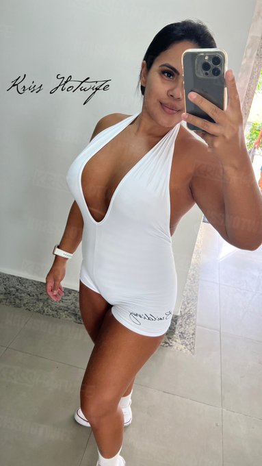 O @cuckolddakriss fica louco quando coloco essas roupinhas de academia sem nada por baixo, aff chego<a class="tags" href="/tag/cuckolddakriss">@cuckolddakriss</a>