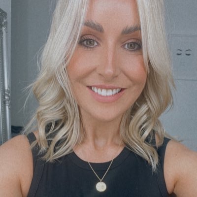 Kara292's tweet photo. #NewProfilePic https://t.co/T8V4oBB410