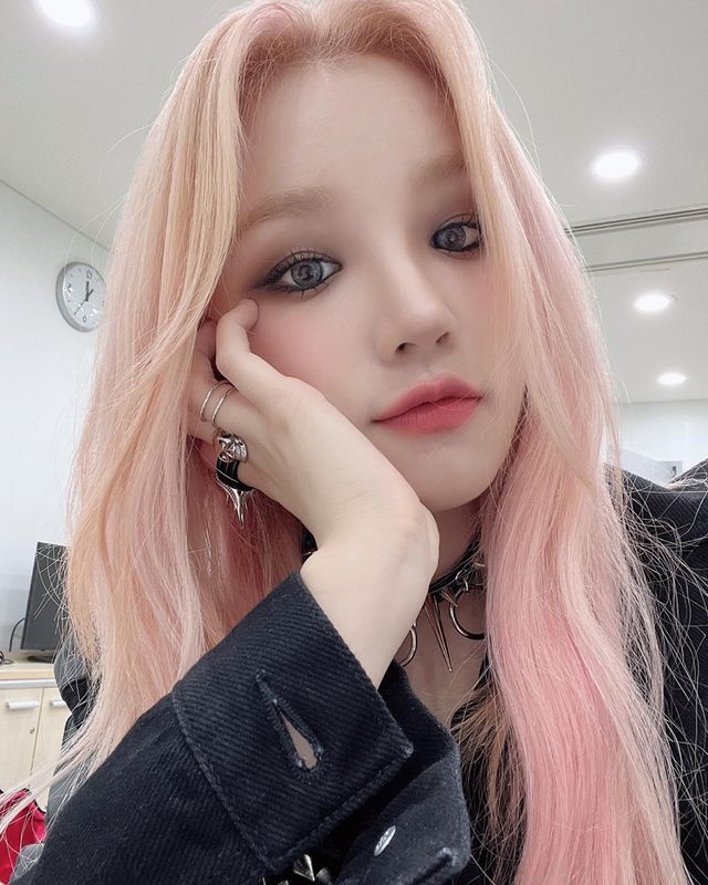 𝚂wǝǝ𝕥 ✩ 𝙲u͠𝕝t // cerrado tweet media