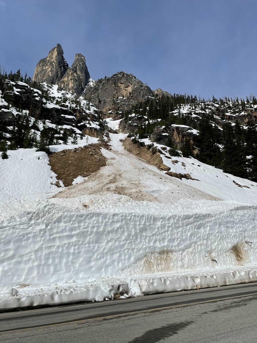 WSDOT_East's tweet image. After reviewing conditions this morning, the crew supervisor confirmed that SR 20 North Cascades will open at 10AM this Wednesday, May 10. If you're planning on making the trip, remember there are few rest stops and no cell service. Plan accordingly and have a great trip! 🏔️🚐🥳