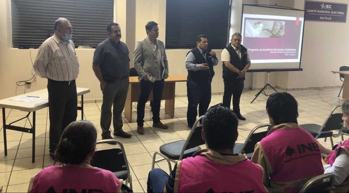 CM_Saltillo's tweet photo. Segunda capacitación CAES del INE https://t.co/vDWNWNhyxq
