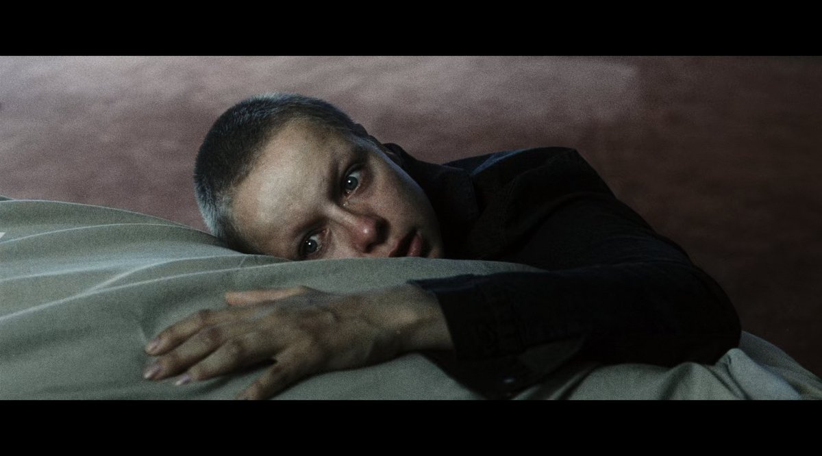 eoxwen's tweet photo. minority report (steven spielberg, 2002) https://t.co/Cu4q0a8Cox