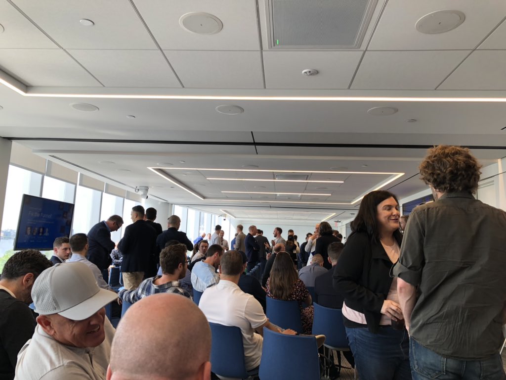 When you get off a plane from Spain and have 2 hours to get across NYC. The result is you arrive not quite dressed for the event but have at least I have made it for the #kyc bit.  Looking forward to the discussions! <a href="/GeoComply/">GeoComply</a>  #challengerseries