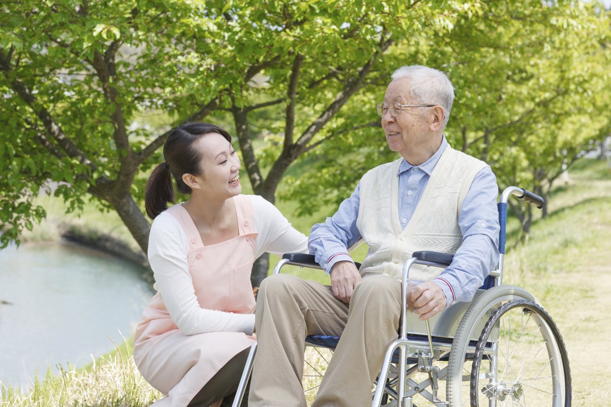 Our Mandt for Families program provides family training to promote trusting relationships among all members, including parents, caregivers, siblings, and extended family to create a positive environment for the supported individual. Learn more: bit.ly/373TEcE