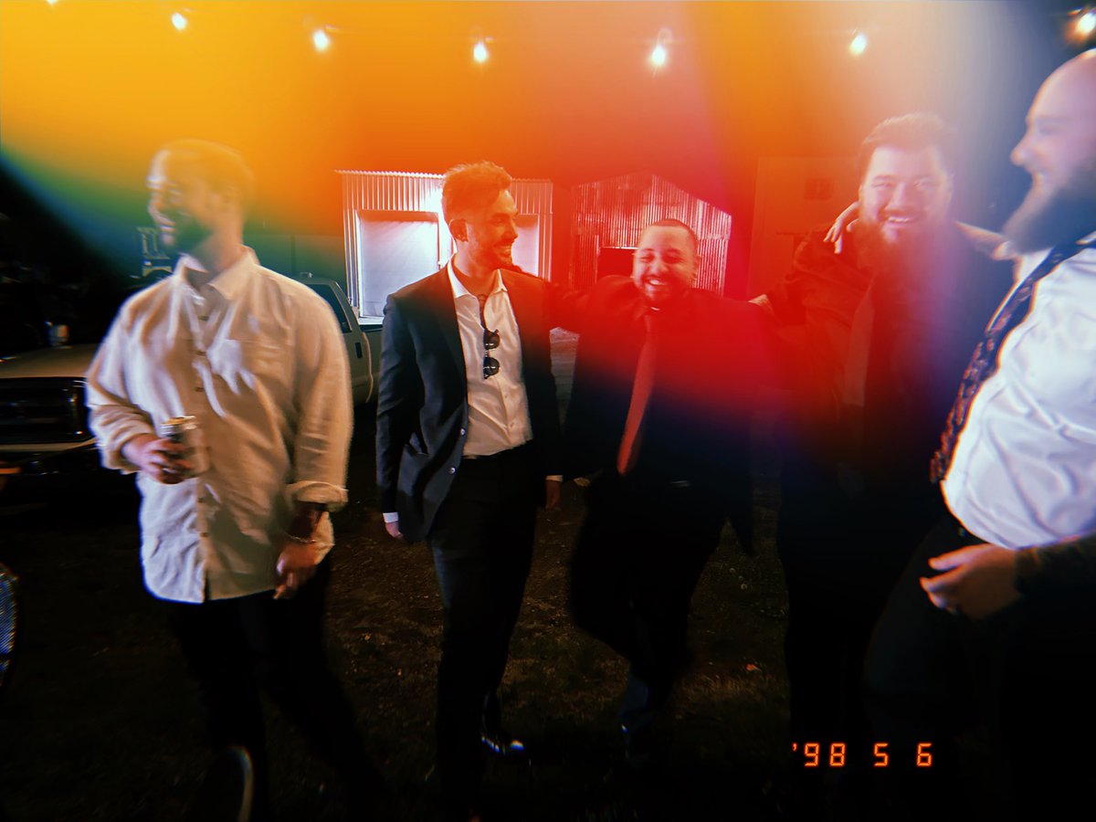 We went to a wedding 🍻💕