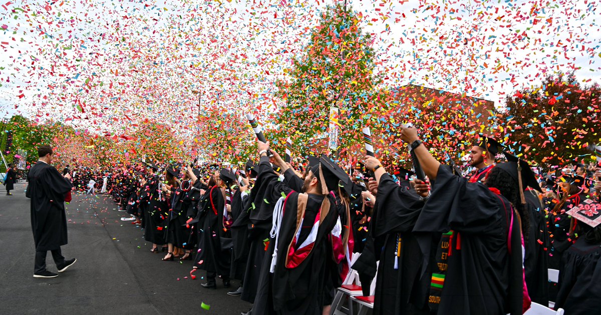 "We should all be proud of what we have accomplished. This is the moment that makes it worthwhile!" - Shelby Worden, 2023 IU Southeast Student Speaker

Yes, you should be proud, Class of 2023. Congratulations! 🎉

#ius #iusoutheast #IUSGrad23
