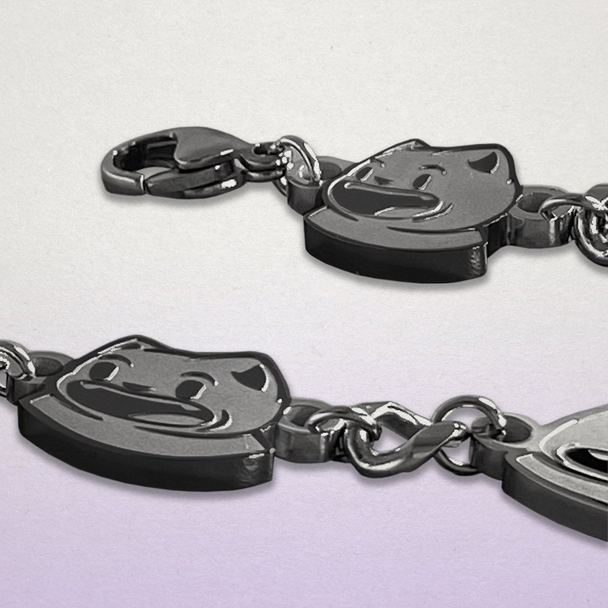 gilfgavin's tweet photo. CAT HEAD TURN BRACELET DROPS FRIDAY AT 9 PM EST

-Stainless Steel Cat Heads Connected with Cuban Links
-Ships Instantly, Limited Stock https://t.co/i17LoEHGMv