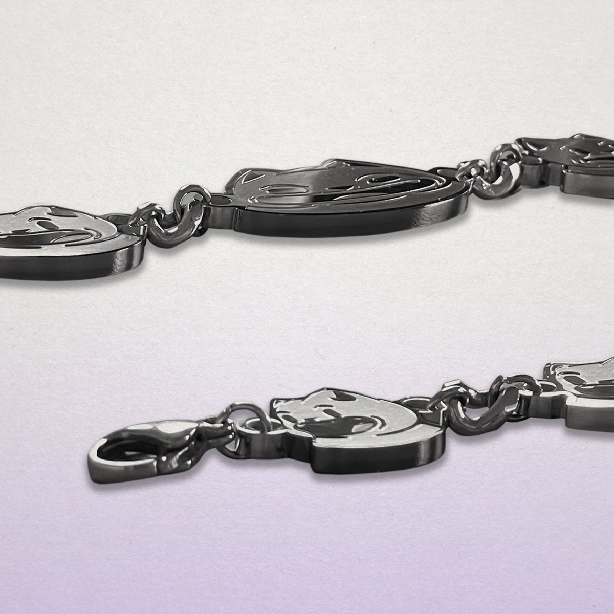 gilfgavin's tweet photo. CAT HEAD TURN BRACELET DROPS FRIDAY AT 9 PM EST

-Stainless Steel Cat Heads Connected with Cuban Links
-Ships Instantly, Limited Stock https://t.co/i17LoEHGMv