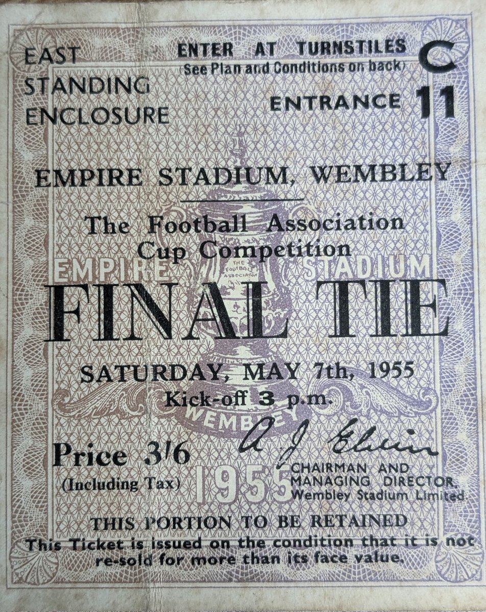 @old_toon @NUFCProgrammes @Celticireland2 This was my dad's ticket stub from the 55 final, a few months after I was born. He also had a cup/mug with the date and teams printed on the side, don't know what happened to it though ☹️