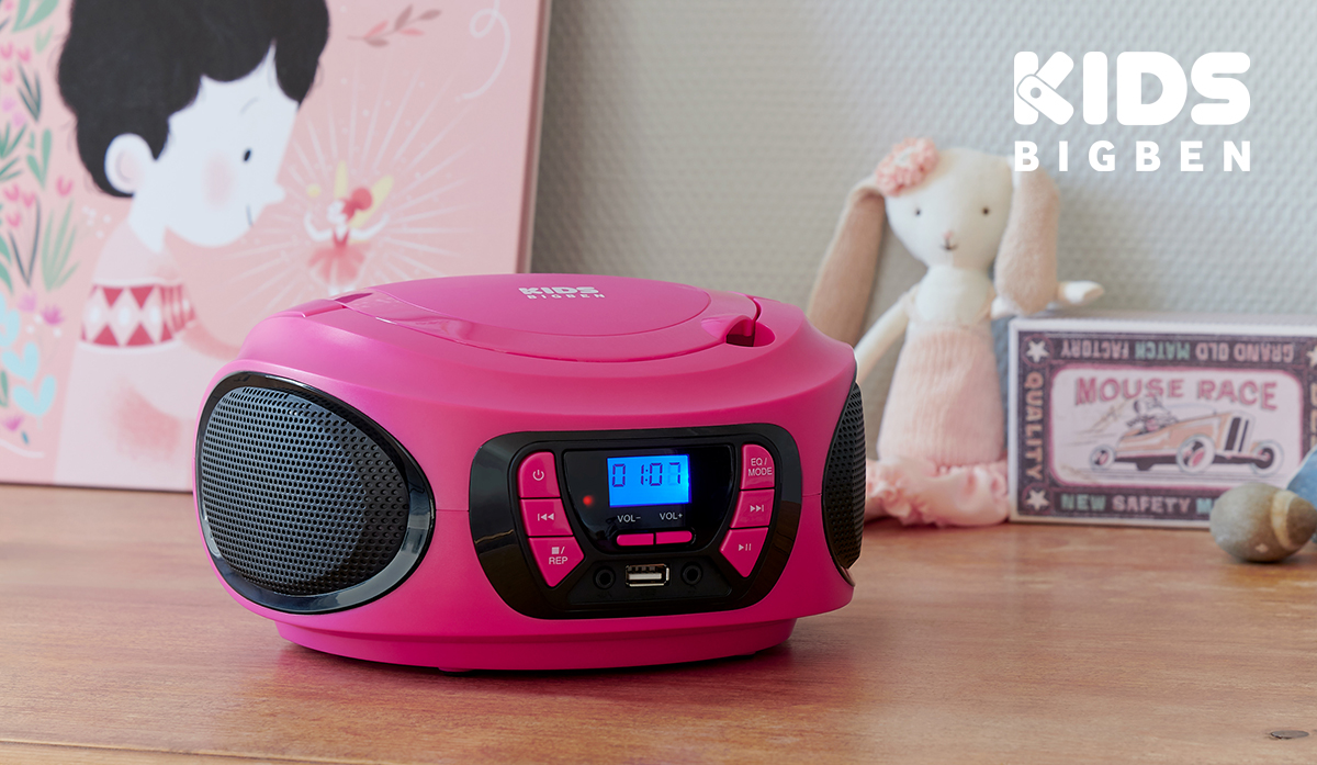 BigbenFrance's tweet photo. Voici un superbe lecteur CD 💿 enfant de couleur vive avec Bluetooth, USB, AUX-IN, radio📻. Un lecteur portable fonctionnant sur secteur ou sur piles disponible chez @Conforama. Super facile d'utilisation et top pour écouter sa track list préférée. Réf. CD63NUSBBT #lecteurcd https://t.co/PRL84pYO6A