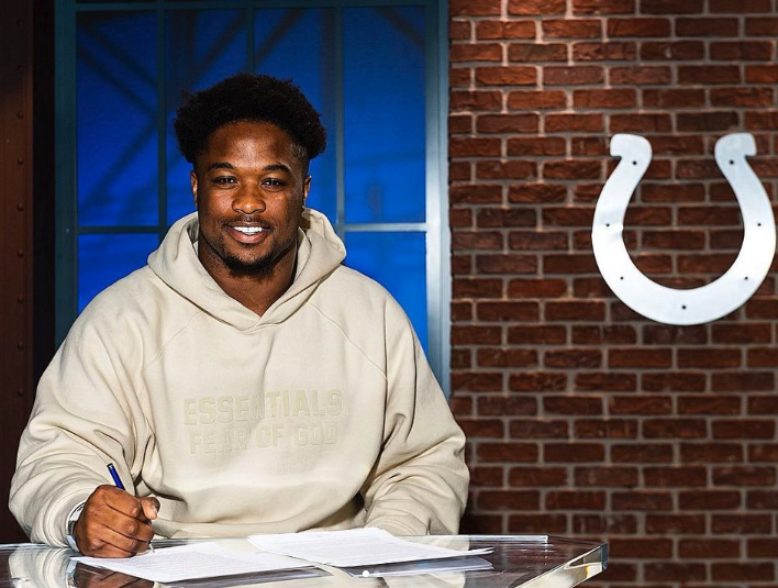 theSETagency's tweet photo. RT: TannerSimkins: happy to share that Jamal Woods has signed with the @Colts #nfldraft2023 cc @paloise46 https://t.co/Z1Be6vdpMt